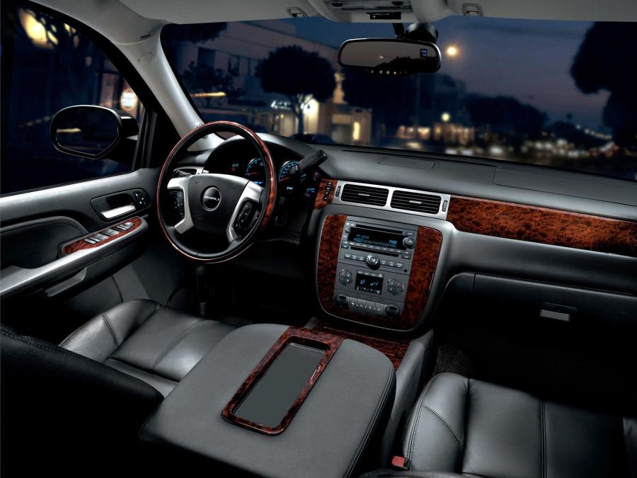  GMC Yukon Denali 2006 года  (фото 16 из 22)